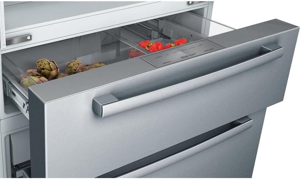 Bosch 800 Series B36CL80SNS 36 Inch Smart Freestanding Counter Depth 4 Door French Door Refrigerator with 20.5 cu. ft. Total Capacity in Stainless Steel (Bar Handle) - Image 9